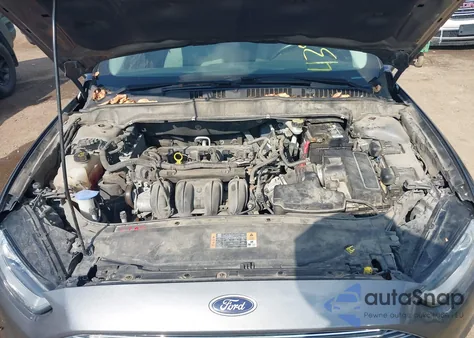 2014 Ford Fusion S из США, поврежденный, VIN 1FA6P0G73E5398815